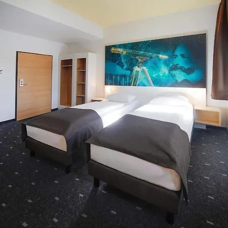 B&B Hotel Jena Otel