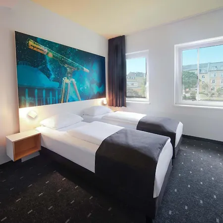B&B Hotel Jena جينا